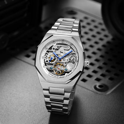 🔥 Luxury Redefined – Watch the Mechanics of Time in Style!