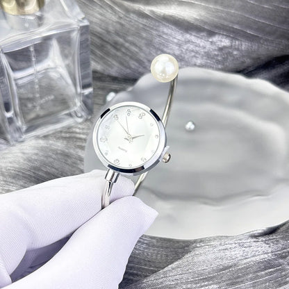 Women's Luxury Rose Gold Small Dial Bracelet Watch with Rhinestone Brand Design Vintage Imitation Pearl Ladies Quartz Wristwatch
